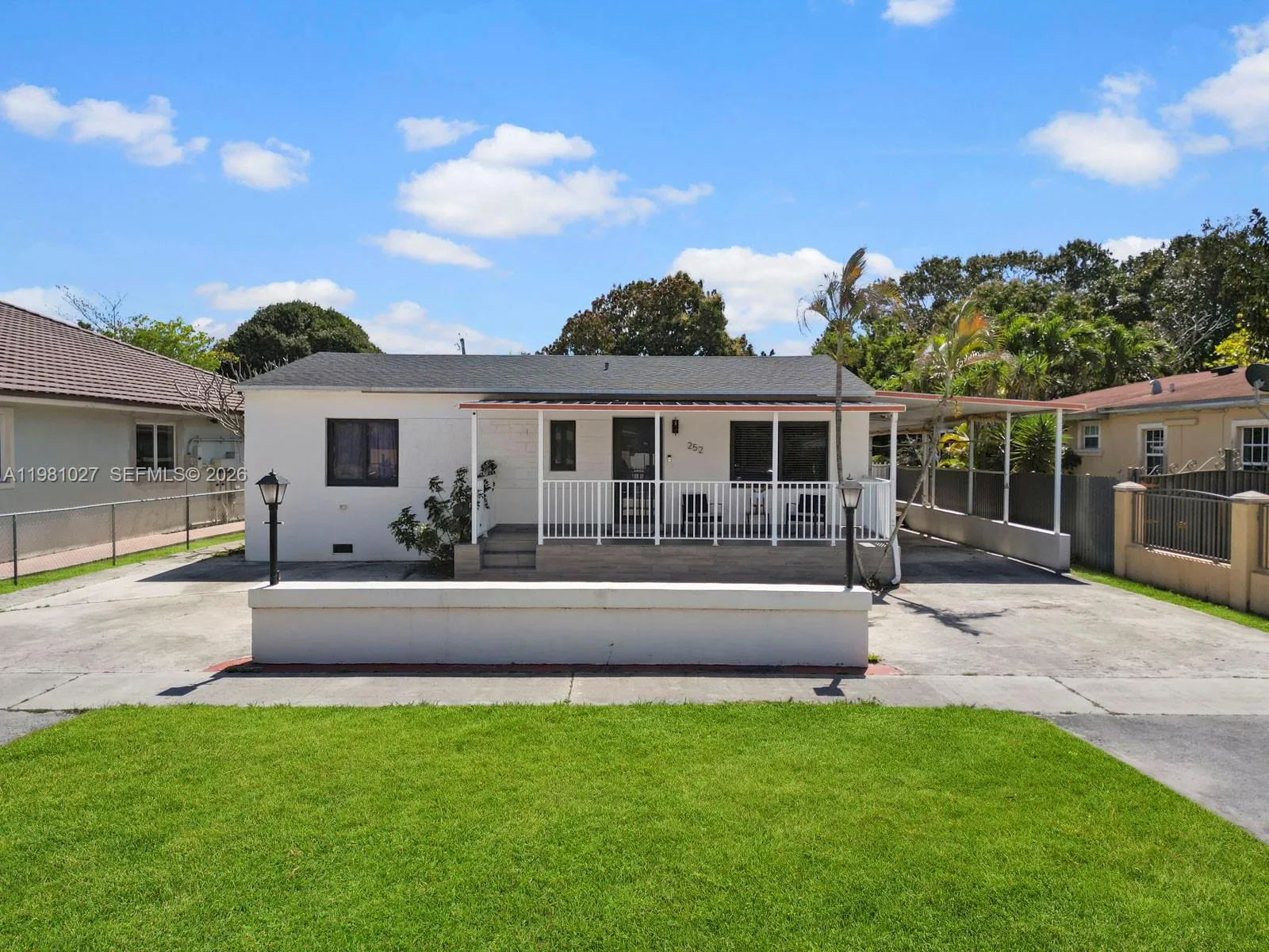 Vendido 252 E 36th Street, Hialeah, FL 33013, Hialeah, FL 33013
