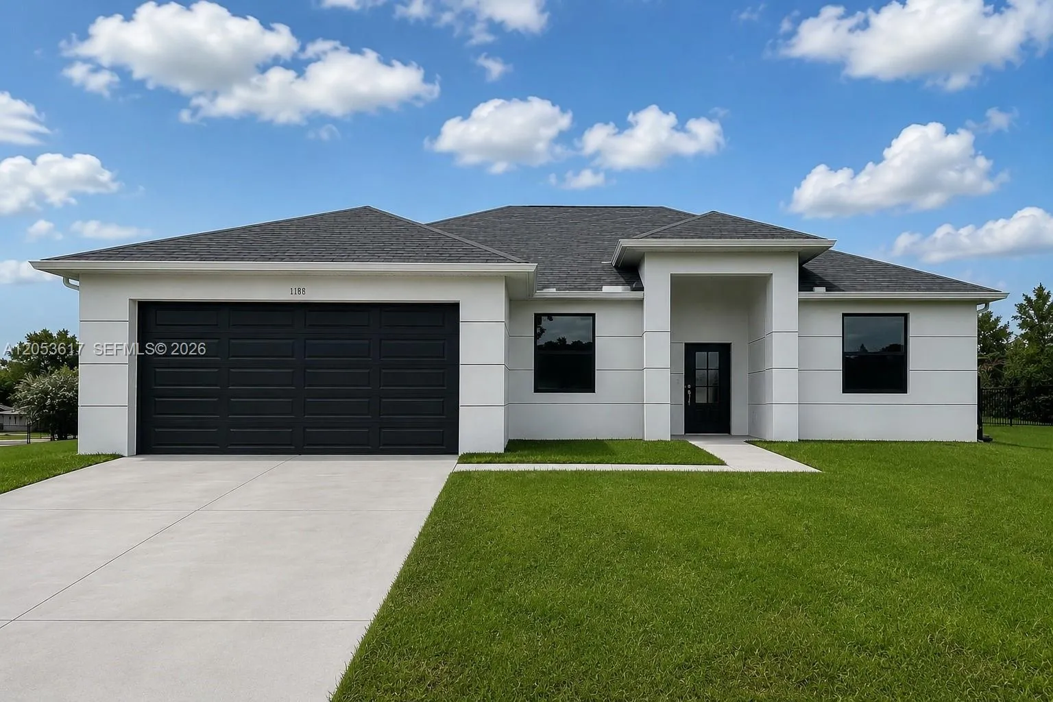 En Venta 2524 Lakeview Drive, Lehigh Acres, FL 33936, Lehigh Acres, FL 33936