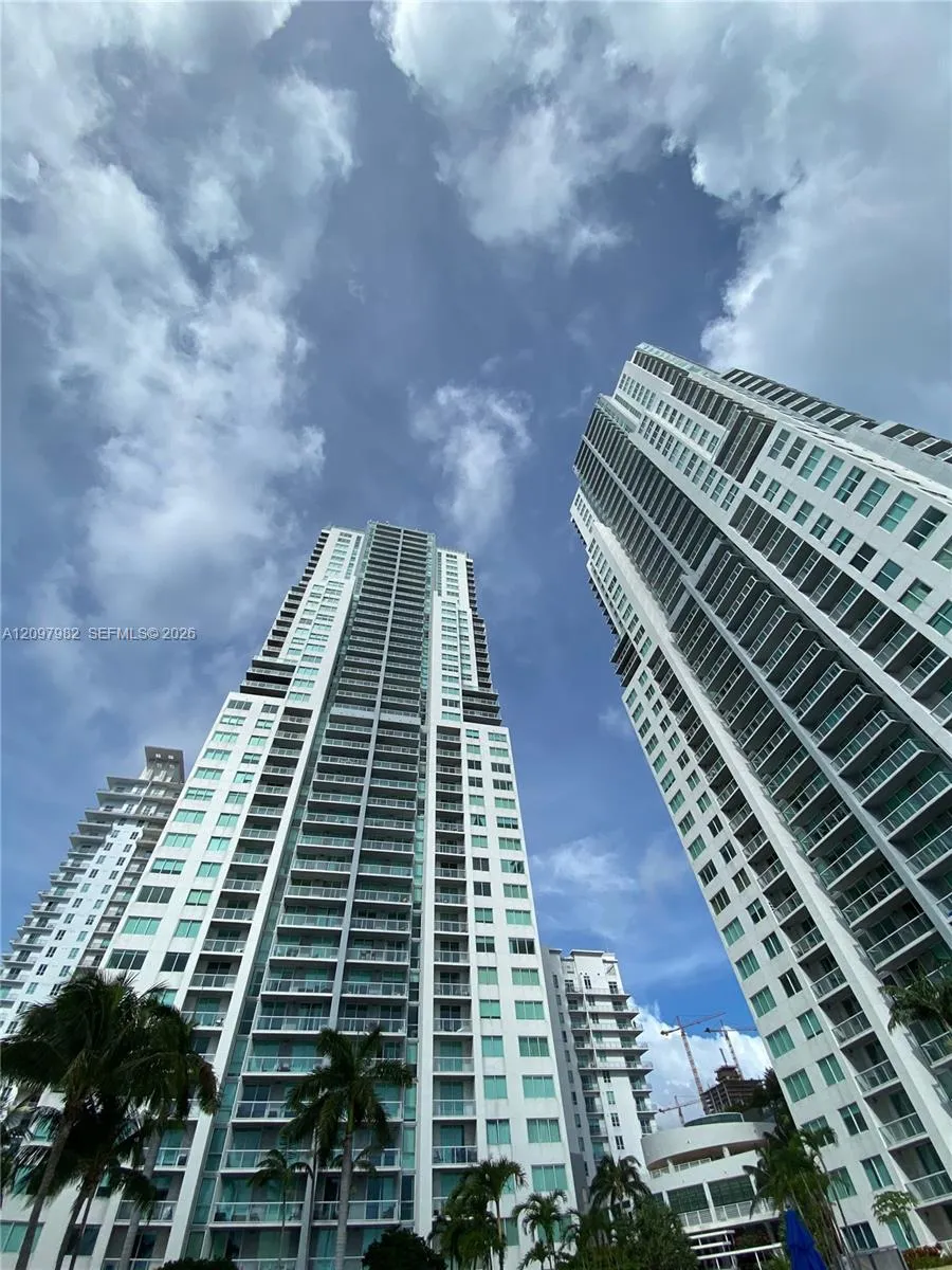 En Renta 253 NE 2nd Street 3007, Miami, FL 33132, Miami, FL 33132