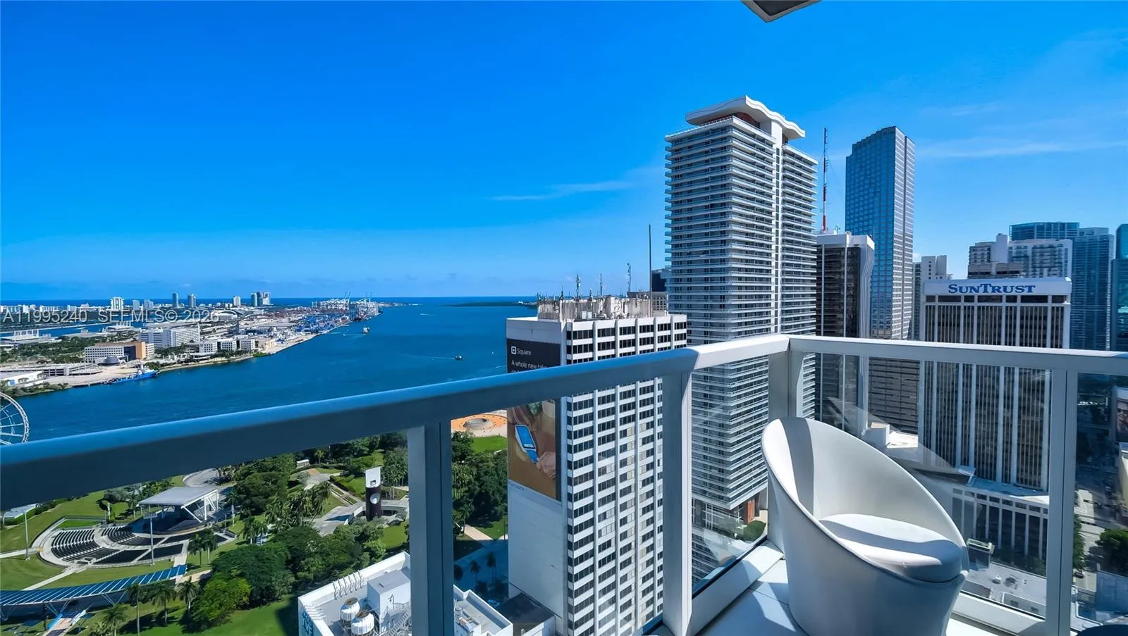 Foto de propiedad en 253 NE 2nd Street 3509, Miami, FL 33132 Miami con MLS# 