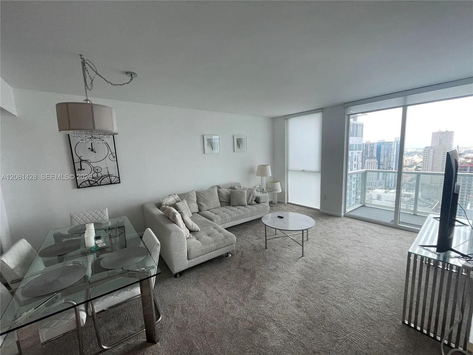 En Renta 253 NE 2nd Street 3806, Miami, FL 33132, Miami, FL 33132