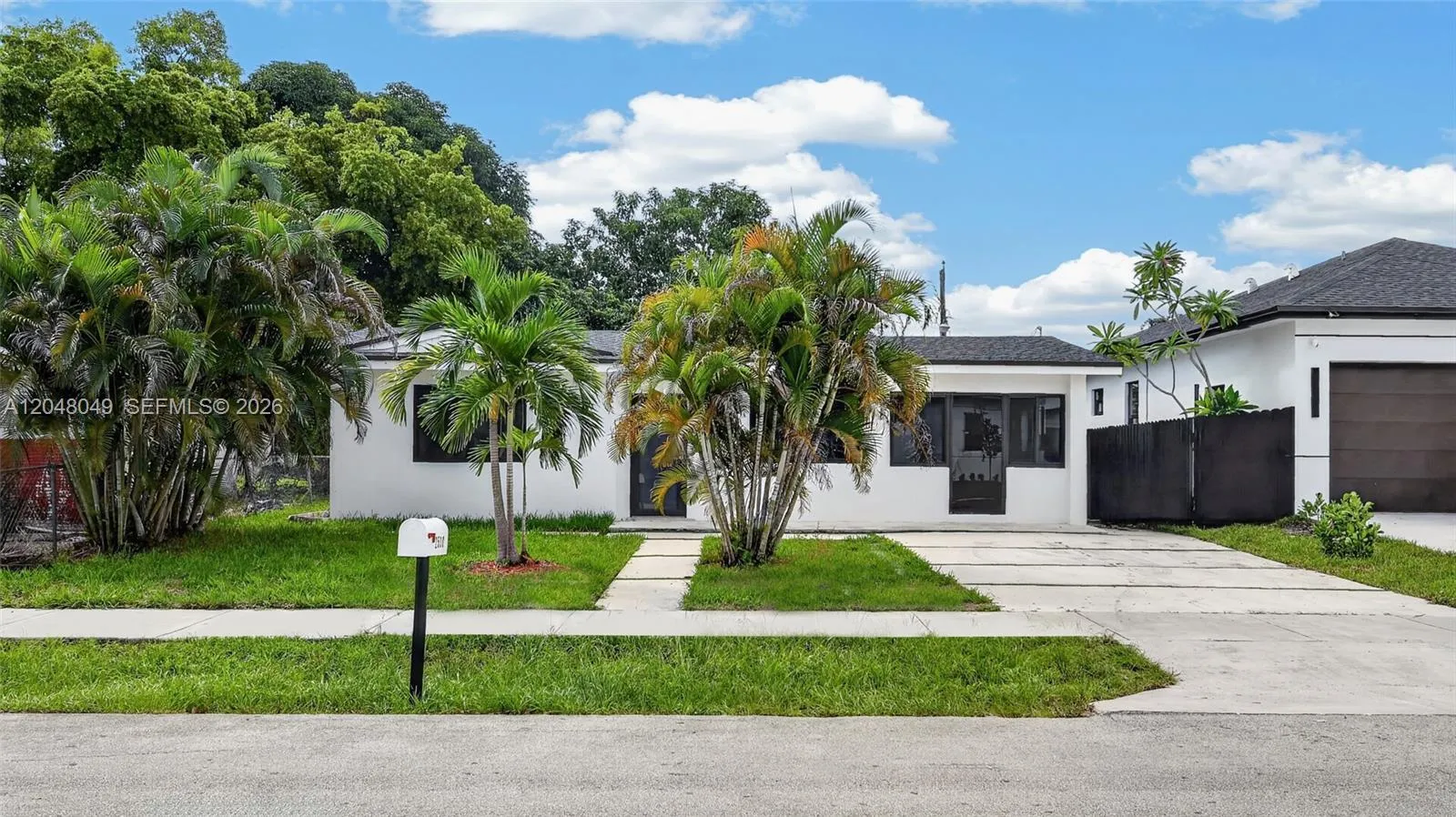 En Venta 2530 NW 14th Court, Fort Lauderdale, FL 33311, Fort Lauderdale, FL 33311