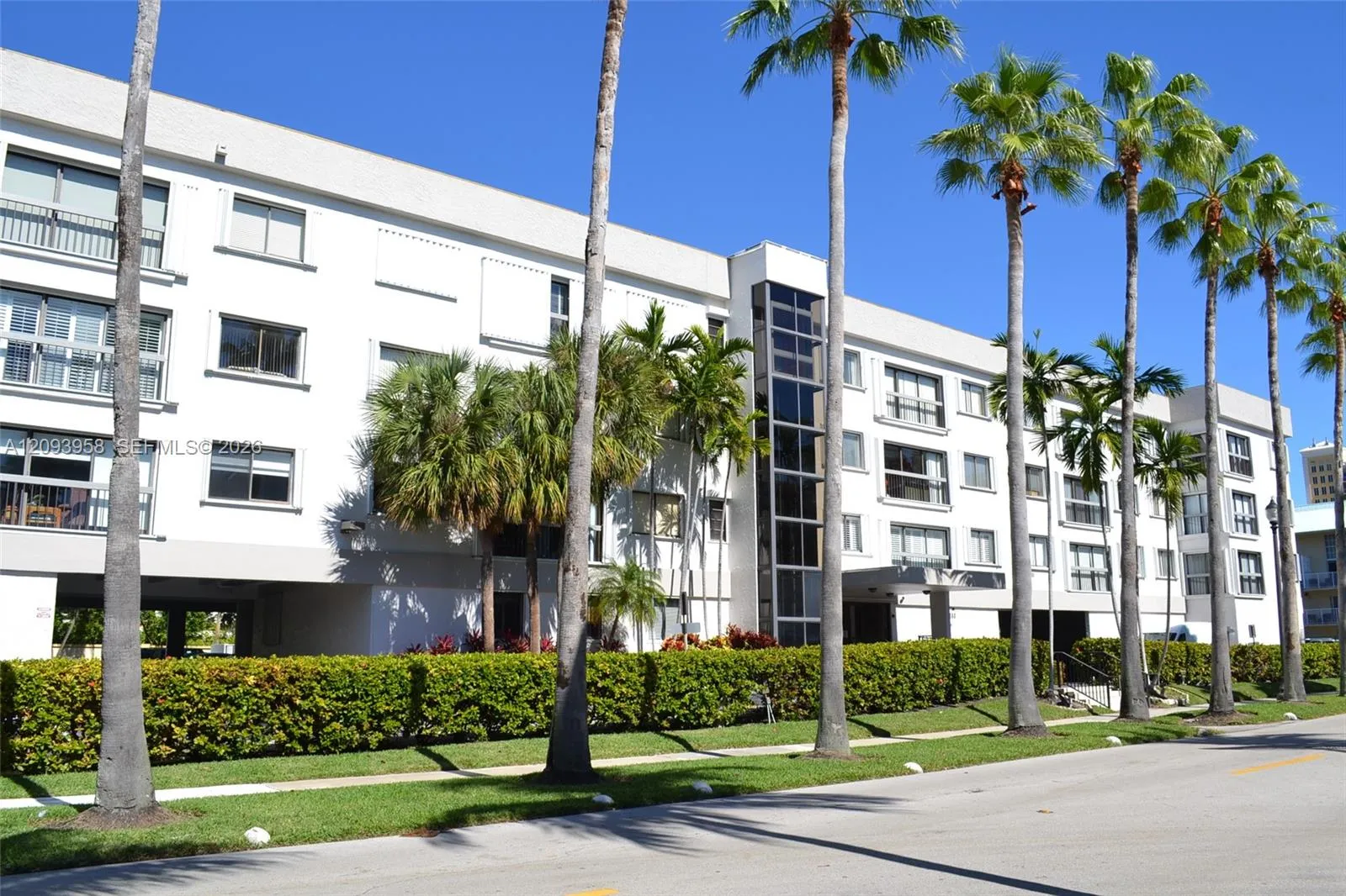 En Renta 255 Galen Drive 4F, Key Biscayne, FL 33149, Key Biscayne, FL 33149