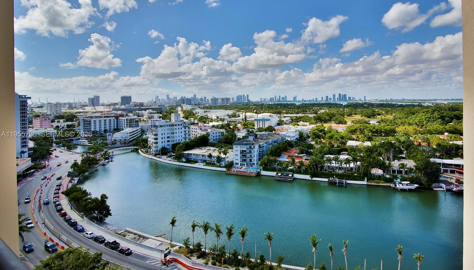 Foto de propiedad en 2555 Collins Avenue 1804, Miami Beach, FL 33140 Miami Beach con MLS# 