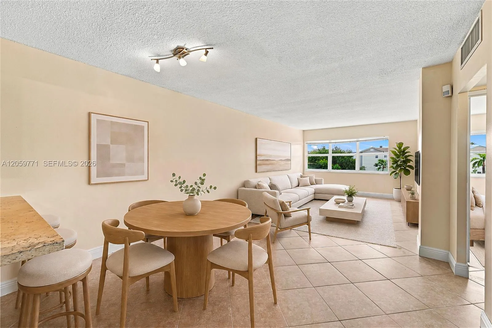 En Venta 2555 NE 11 Street 510, Fort Lauderdale, FL 33304, Fort Lauderdale, FL 33304