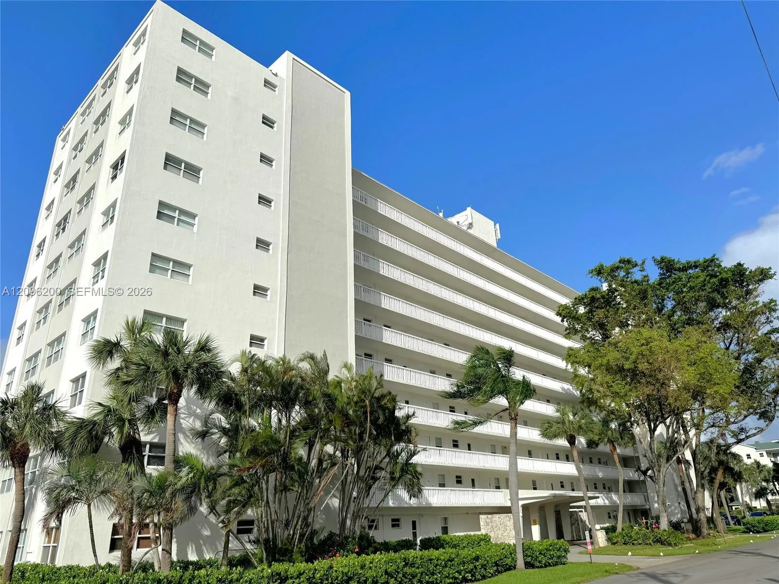 En Renta 2555 NE 11th Street 710, Fort Lauderdale, FL 33304, Fort Lauderdale, FL 33304