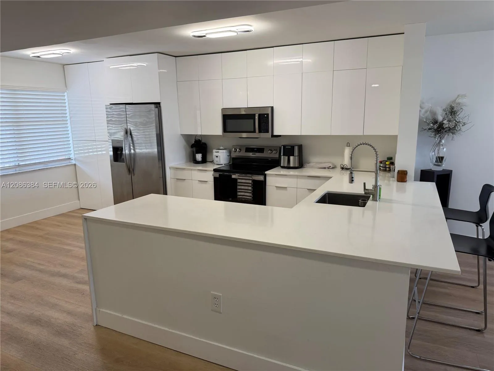 En Venta 2560 NW 103rd Avenue 402, Sunrise, FL 33322, Sunrise, FL 33322