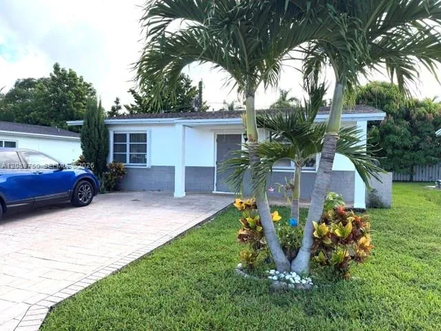 Foto de propiedad en 2560 NW 81st Terrace 2560, Sunrise, FL 33322 Sunrise con MLS# 