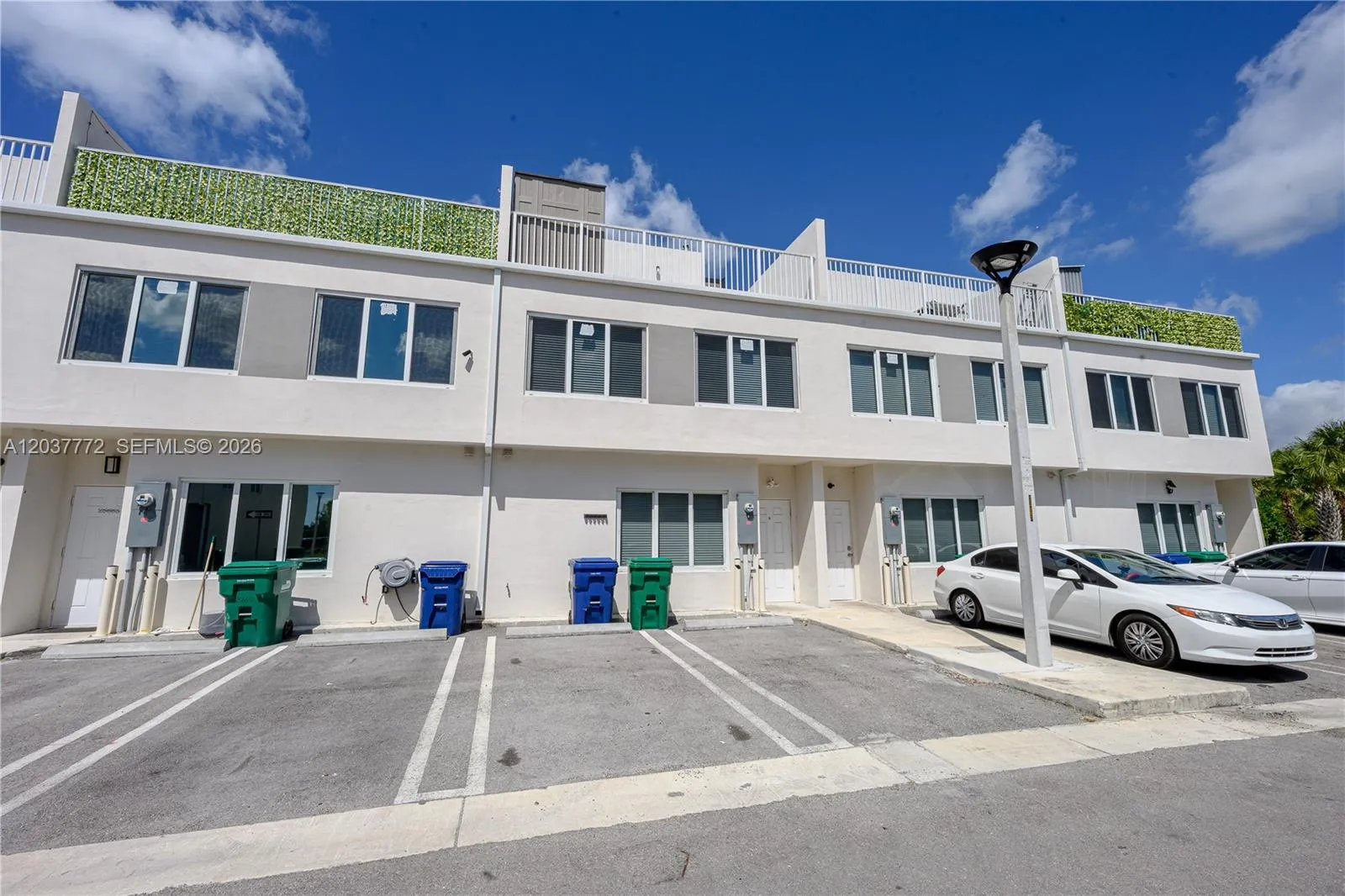 Foto de propiedad en 25657 SW 144th Avenue, Homestead, FL 33032 Homestead con MLS# 