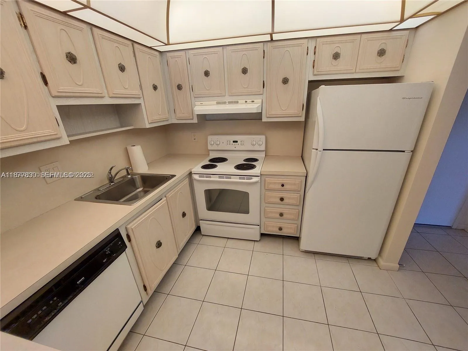 Foto de propiedad en 257 S Cypress Road 438, Pompano Beach, FL 33060 Pompano Beach con MLS# 