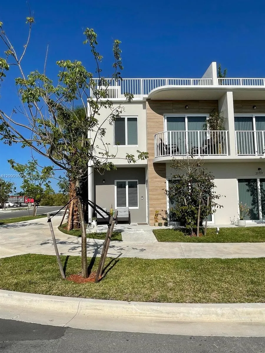 En Renta 25731 SW 144th Avenue 25731, Homestead, FL 33032, Homestead, FL 33032