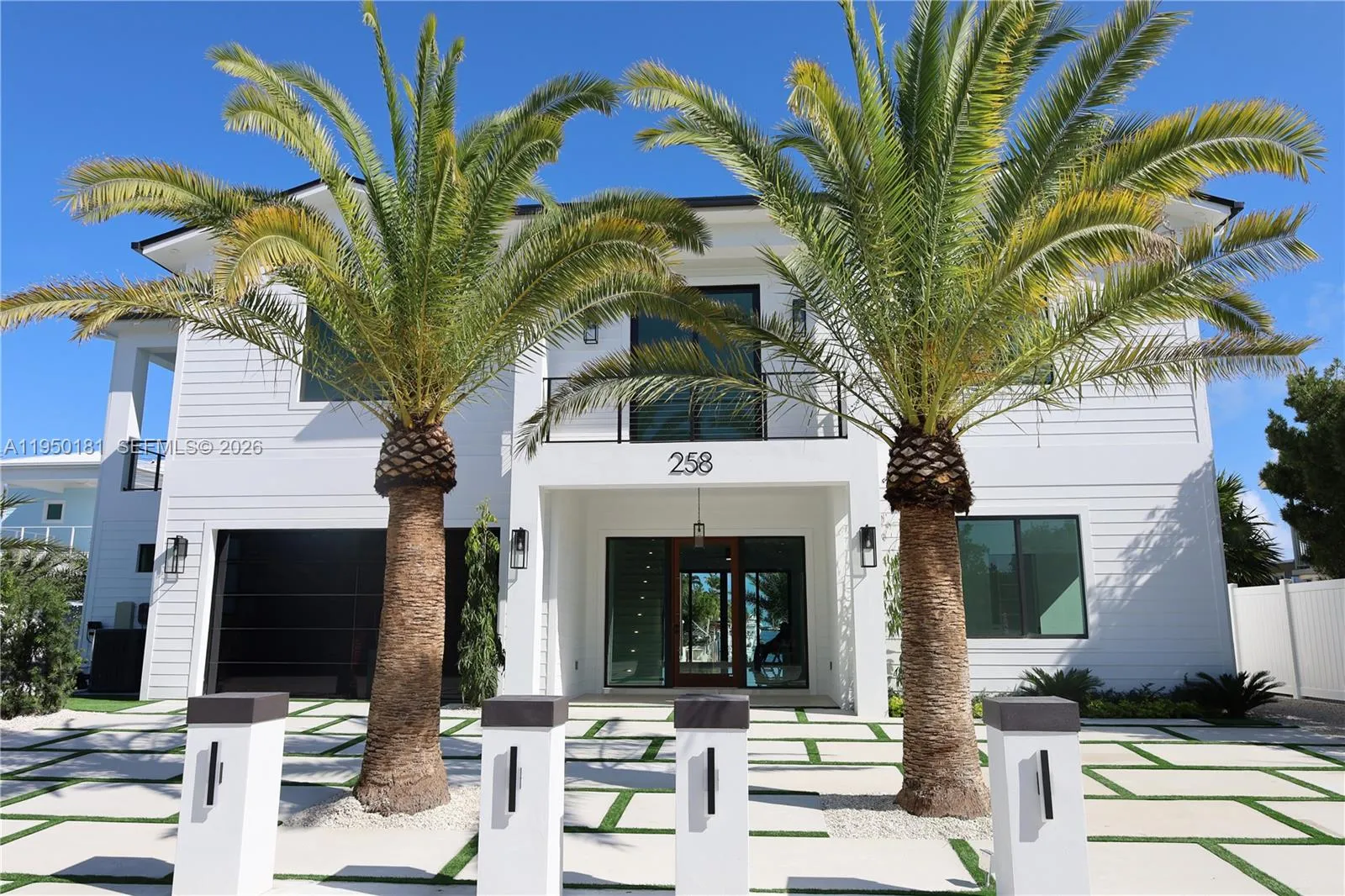 Foto de propiedad en 258 Caribbean Drive, Key Largo, FL 33037 Key Largo con MLS# 