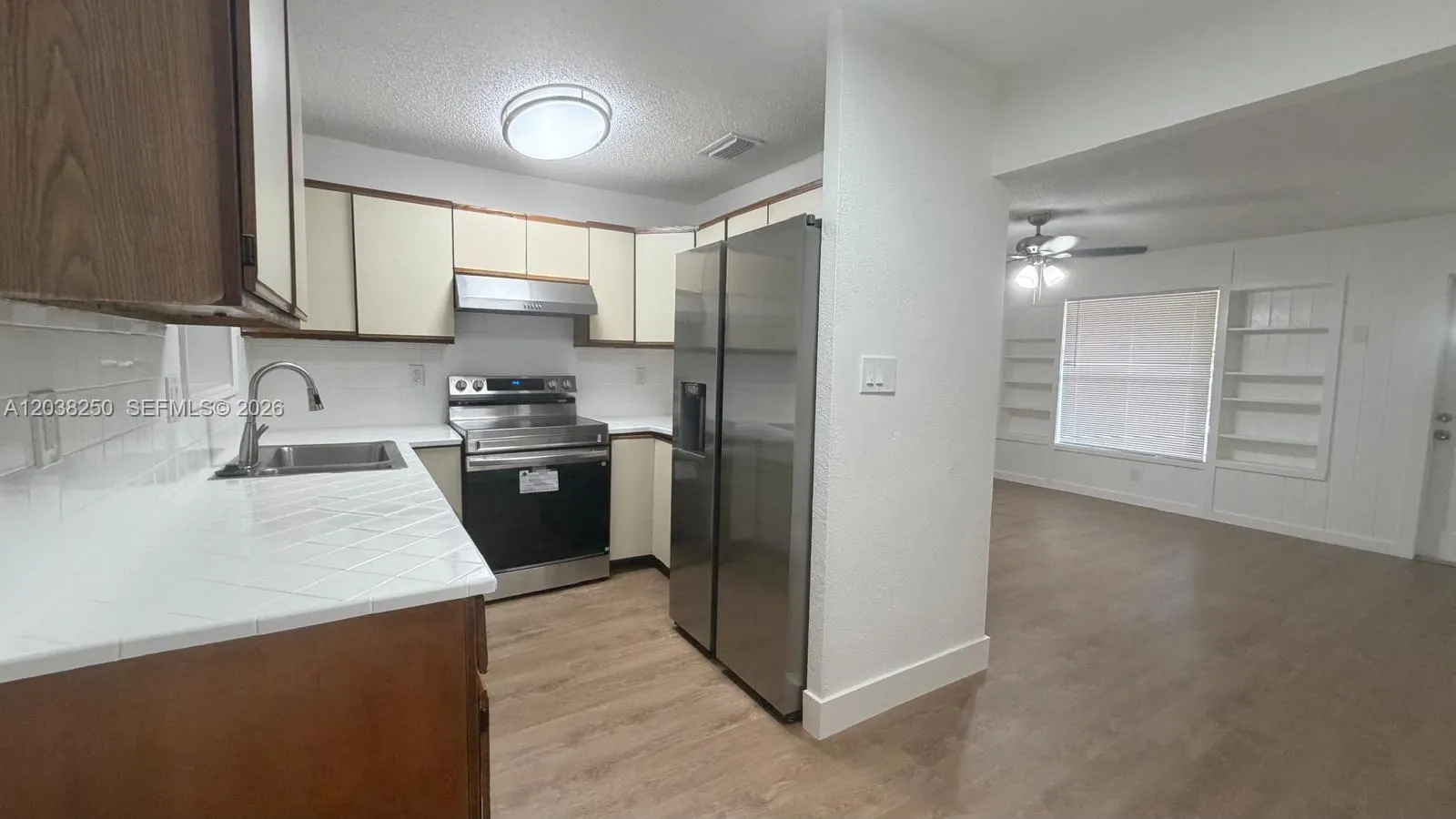 Foto de propiedad en 2580 NW 62nd Avenue, Margate, FL 33063 Margate con MLS# 