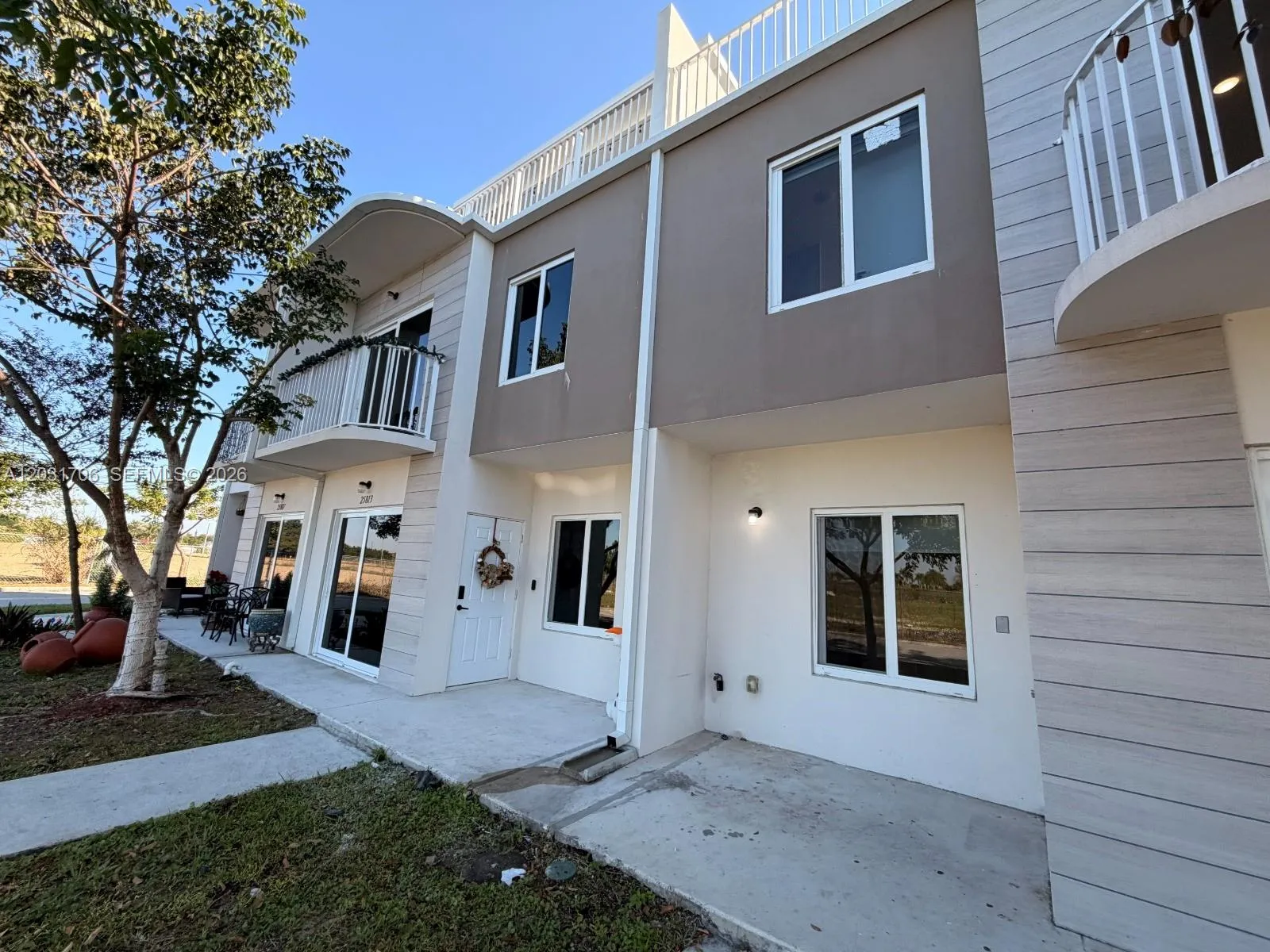 Foto de propiedad en 25823 SW 145th Avenue 25823, Homestead, FL 33032 Homestead con MLS# 