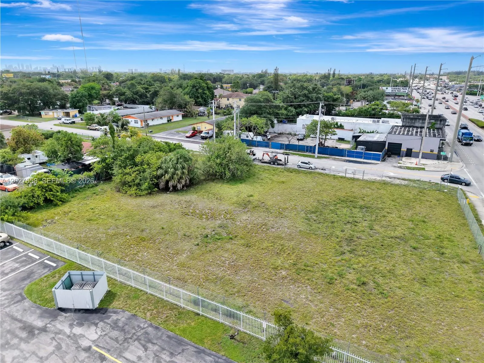 En Venta 2591 S State Road 7 Road, West Park, FL 33023, West Park, FL 33023
