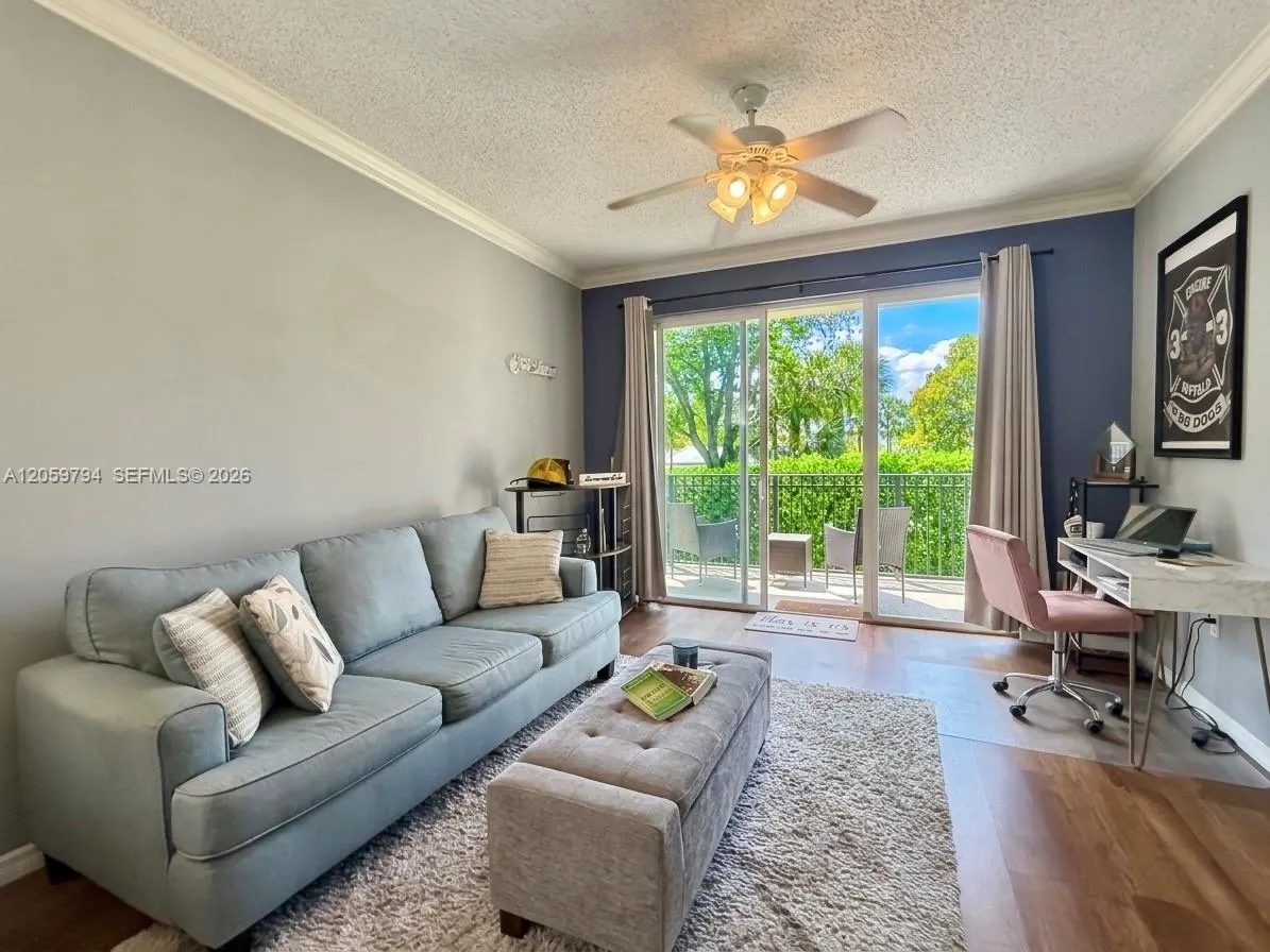 Foto de propiedad en 26 Royal Palm Way 201, Boca Raton, FL 33432 Boca Raton con MLS#