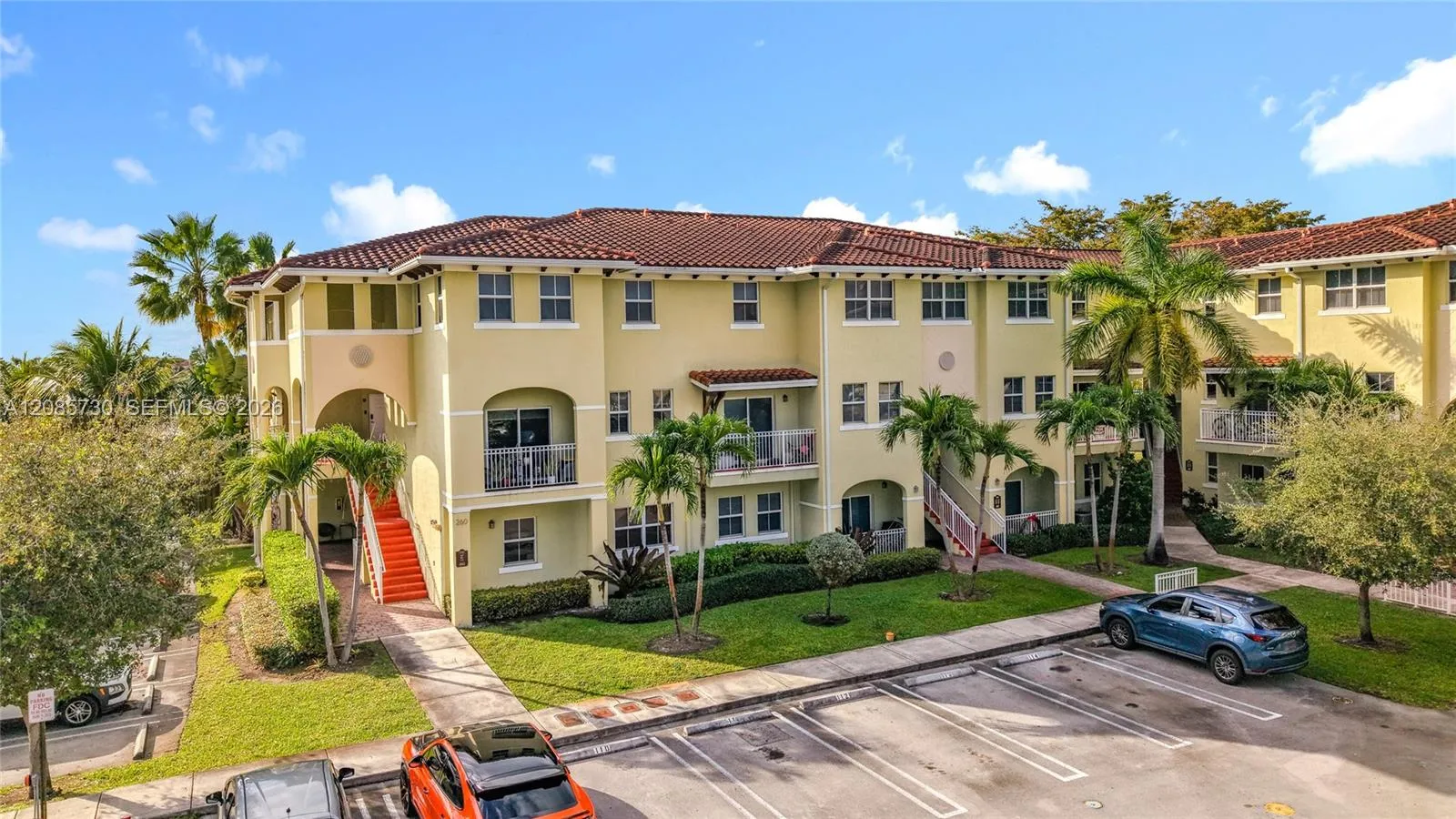 En Venta 260 NW 109th Avenue 206, Miami, FL 33172, Miami, FL 33172