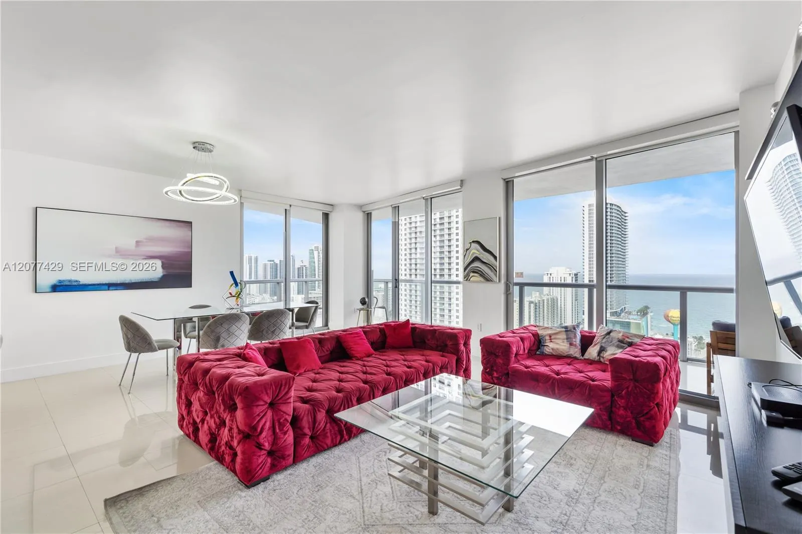 Foto de propiedad en 2600 E Hallandale Beach Boulevard T2802, Hallandale Beach, FL 33009 Hallandale Beach con MLS# 