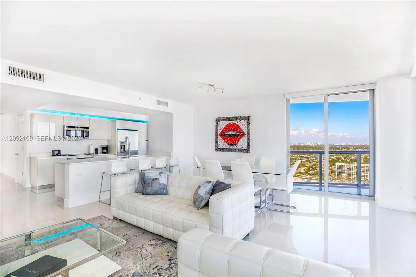 En Renta 2600 E Hallandale Beach Boulevard T2902, Hallandale Beach, FL 33009, Hallandale Beach, FL 33009