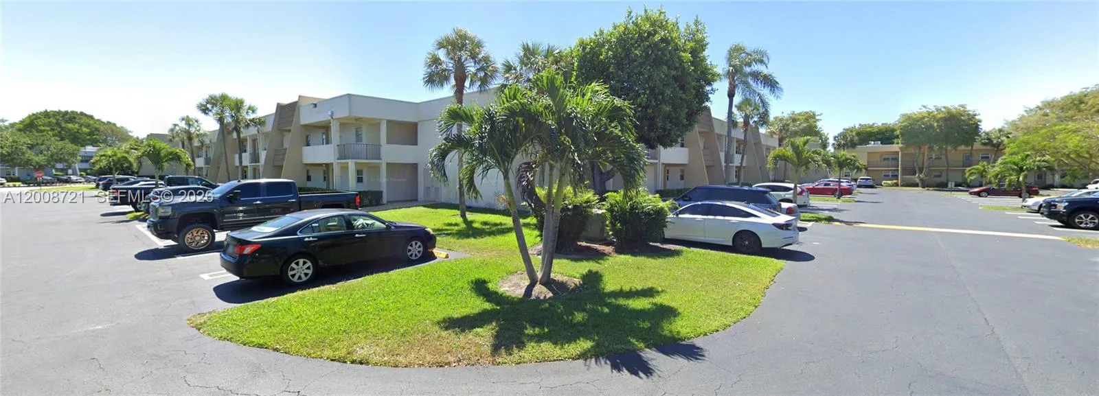 En Venta 2600 Fiore Way 208-B, Delray Beach, FL 33445, Delray Beach, FL 33445