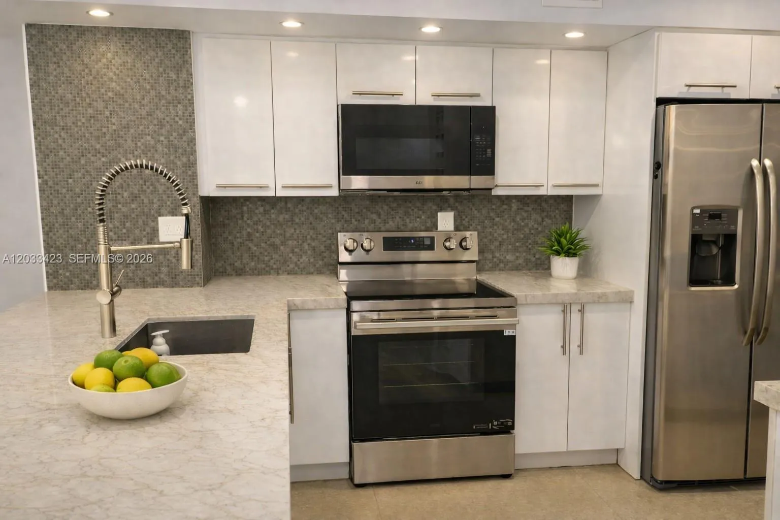 Foto de propiedad en 2600 S University Drive 229, Davie, FL 33328 Davie con MLS# 
