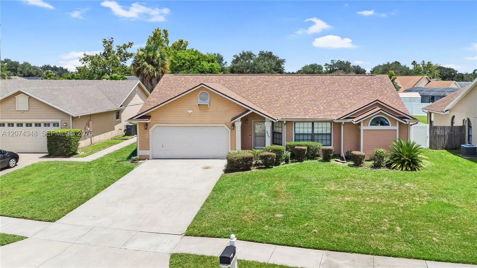 En Venta 2609 Birchwood Avenue, Kissimmee, FL 34744, Kissimmee, FL 34744