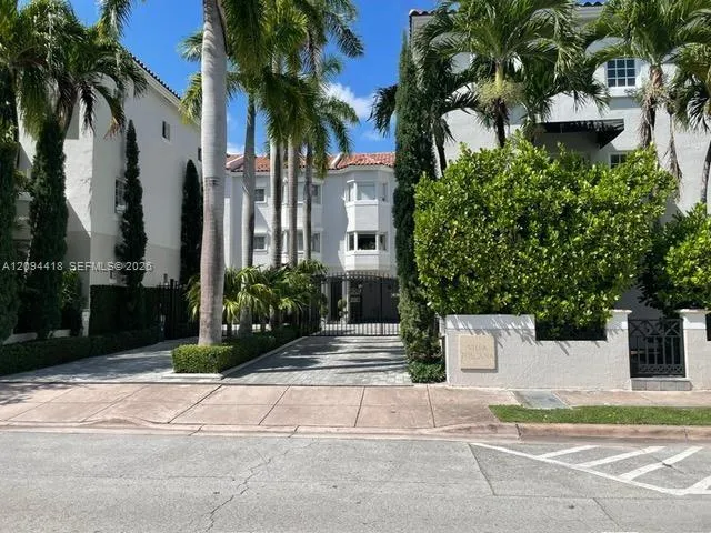 En Renta 261 Navarre Avenue C-4, Coral Gables, FL 33134, Coral Gables, FL 33134