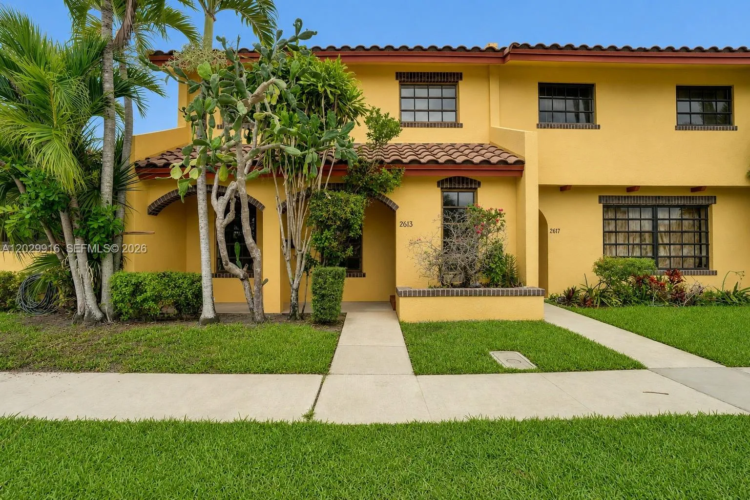 Foto de propiedad en 2613 NW 47th Terrace 202, Lauderdale Lakes, FL 33313 Lauderdale Lakes con MLS# 