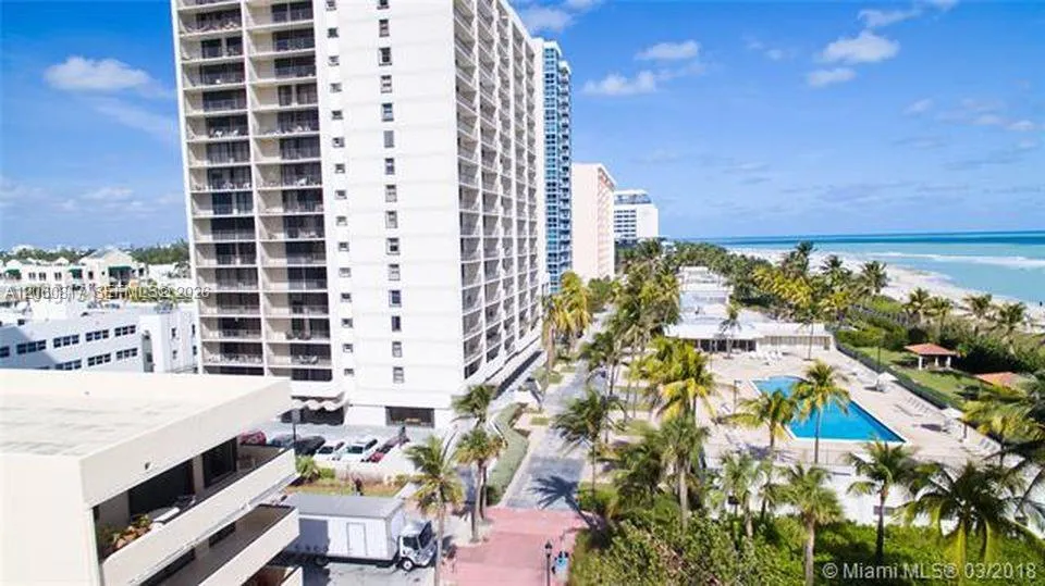 Foto de propiedad en 2625 Collins Avenue 810, Miami Beach, FL 33140 Miami Beach con MLS# 