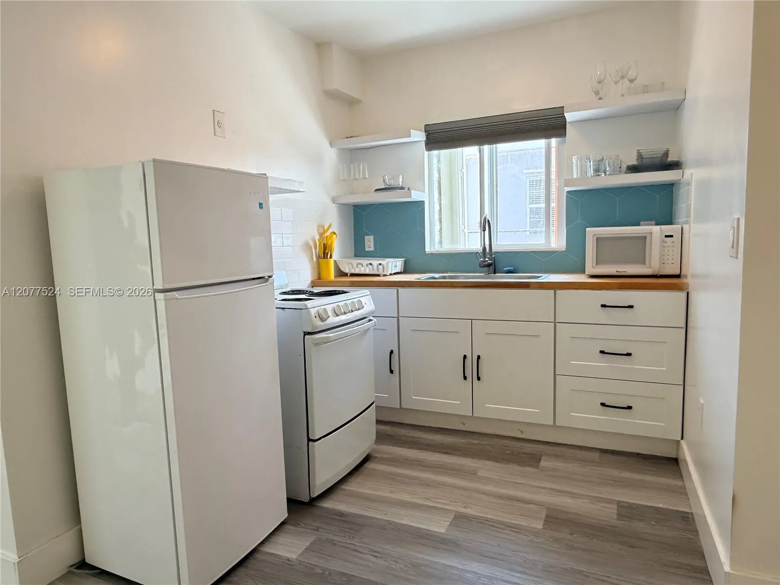 En Renta 2630 SW 31st Place A, Miami, FL 33133, Miami, FL 33133