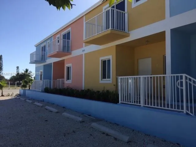 Foto de propiedad en 265 15th Street B, Marathon, FL 33050 Marathon con MLS# 