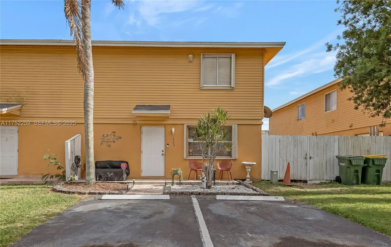 Foto de propiedad en 265 NE 12th Avenue 265, Homestead, FL 33030 Homestead con MLS# 