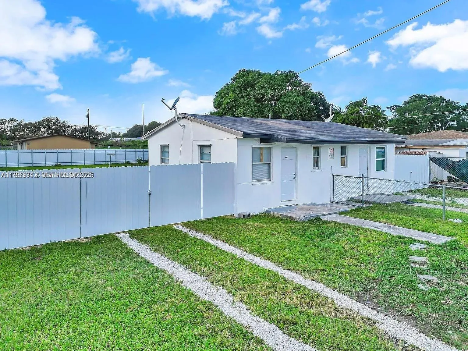 Vendido 26540 SW 1 38 Th Court, Homestead, FL 33032, Homestead, FL 33032