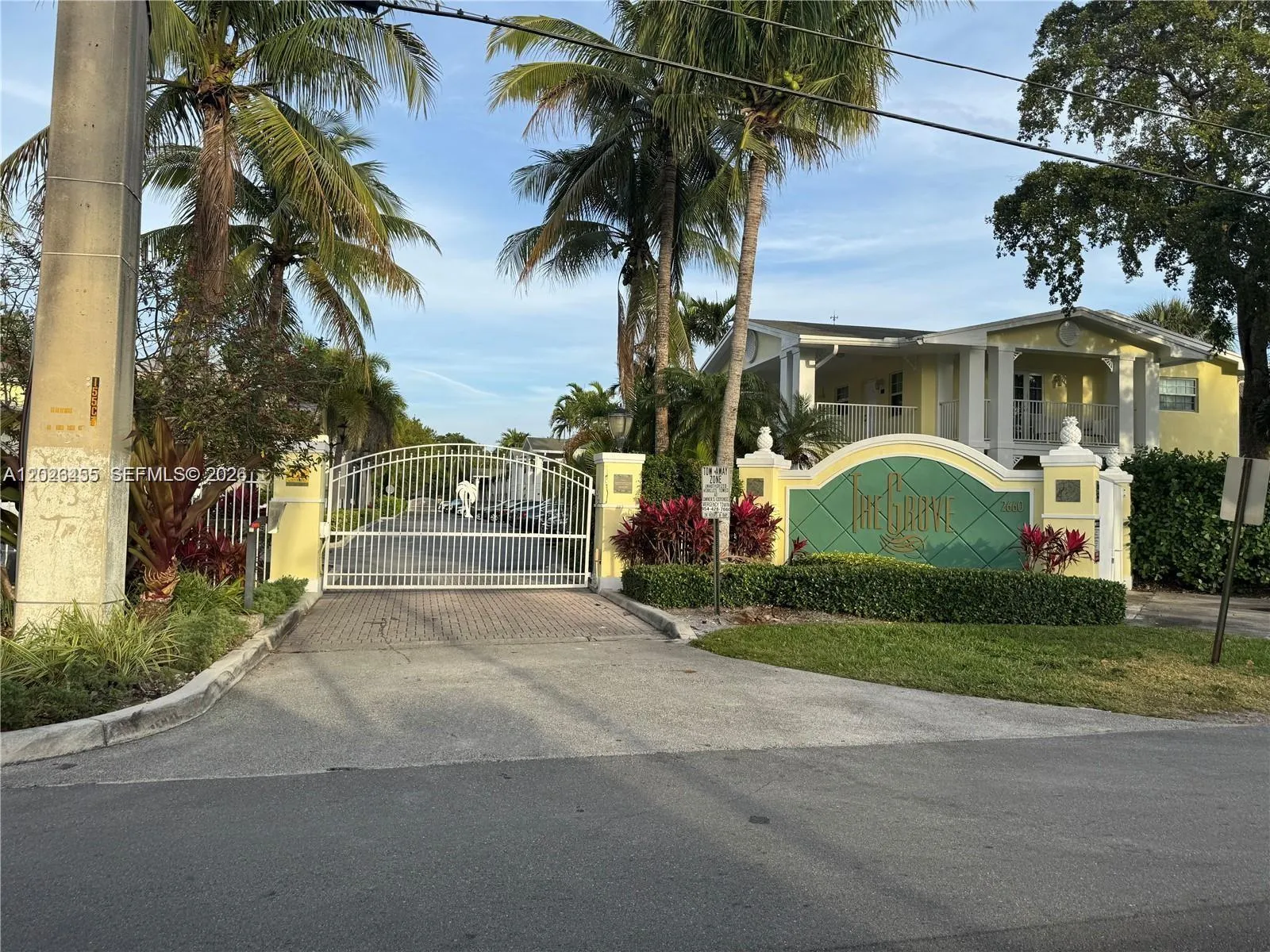 Foto de propiedad en 2660 NE 8th Avenue 107, Wilton Manors, FL 33334 Wilton Manors con MLS# 