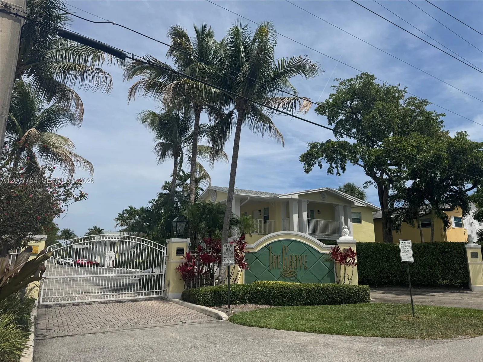 Foto de propiedad en 2660 NE 8th Avenue 215, Wilton Manors, FL 33334 Wilton Manors con MLS# 