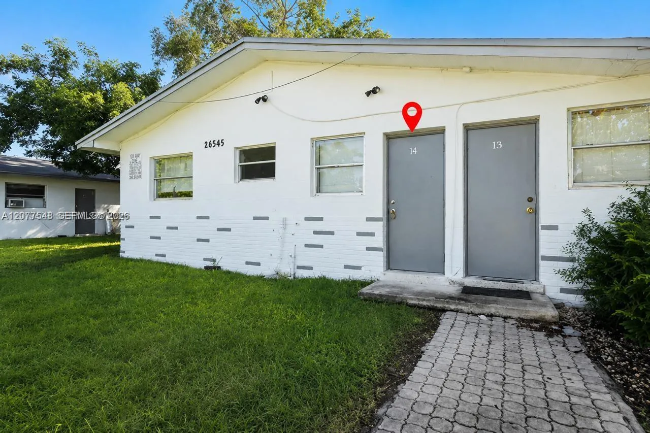 En Renta 26615 SW 137th Avenue 15, Homestead, FL 33032, Homestead, FL 33032