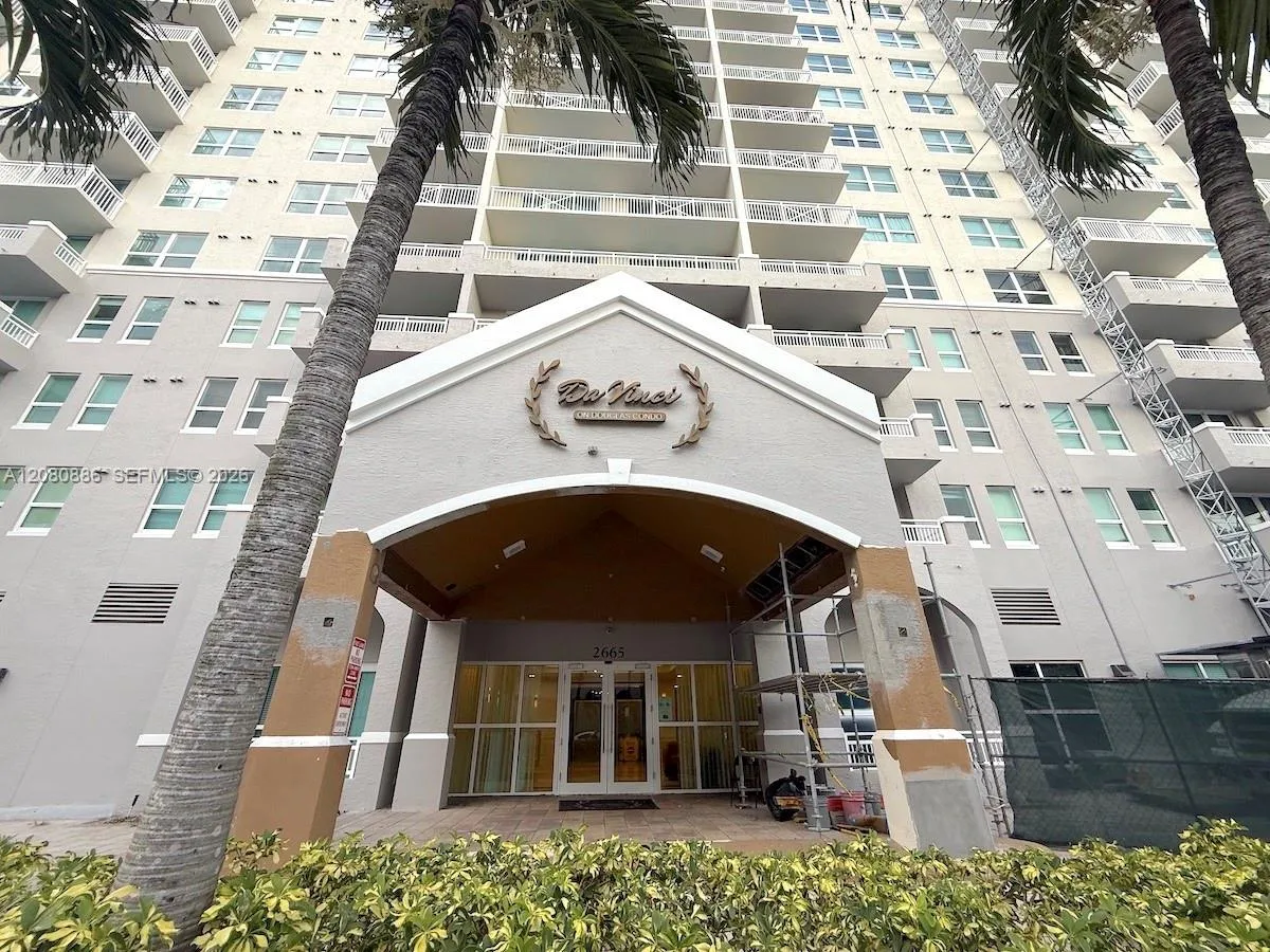 En Renta 2665 SW 37th Avenue 1111, Miami, FL 33133, Miami, FL 33133
