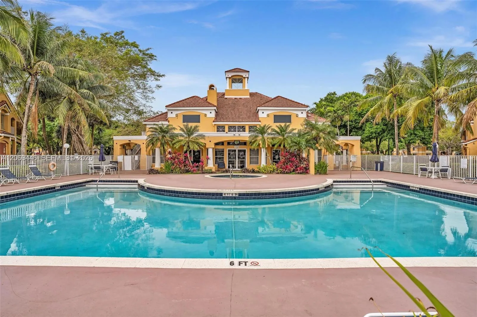 En Venta 2667 NW 33rd Street 2413, Oakland Park, FL 33309, Oakland Park, FL 33309