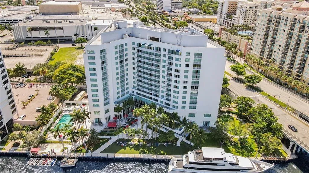En Venta 2670 E Sunrise Boulevard 1402, Fort Lauderdale, FL 33304, Fort Lauderdale, FL 33304
