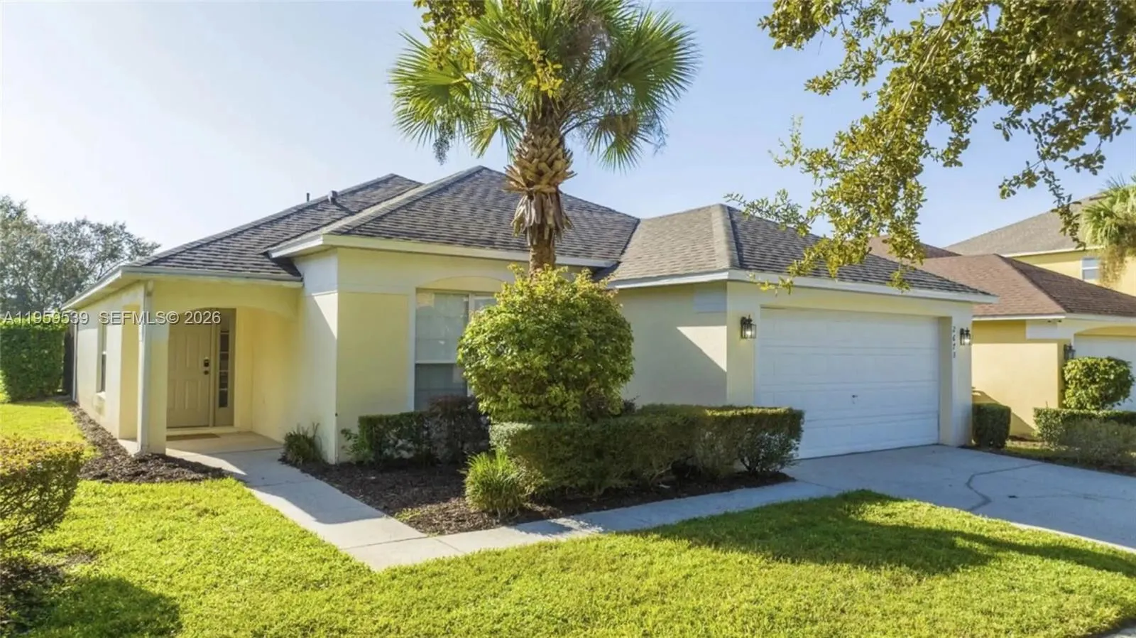 Foto de propiedad en 2673 Emerald Drive, Kissimmee, FL 34747 Kissimmee con MLS# 
