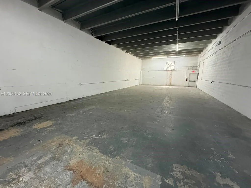 Foto de propiedad en 2675 W 76th Street 3, Hialeah, FL 33016 Hialeah con MLS# 