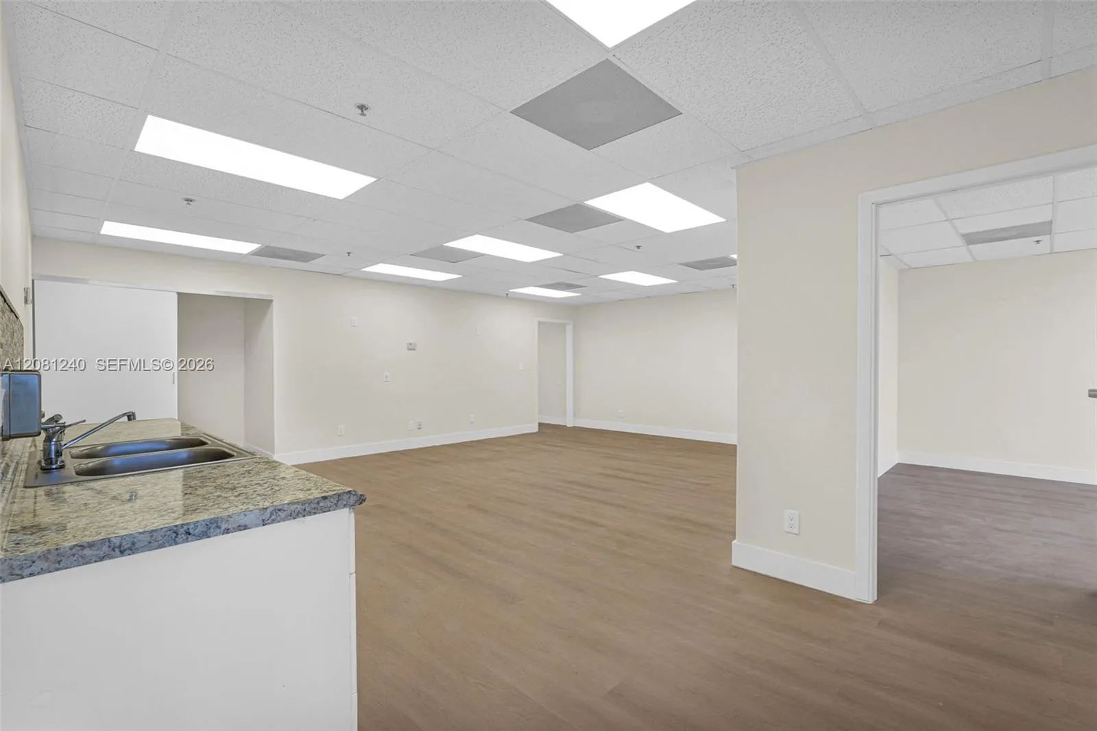 Foto de propiedad en 2681 E Oakland Park Boulevard 401, Fort Lauderdale, FL 33306 Fort Lauderdale con MLS# 