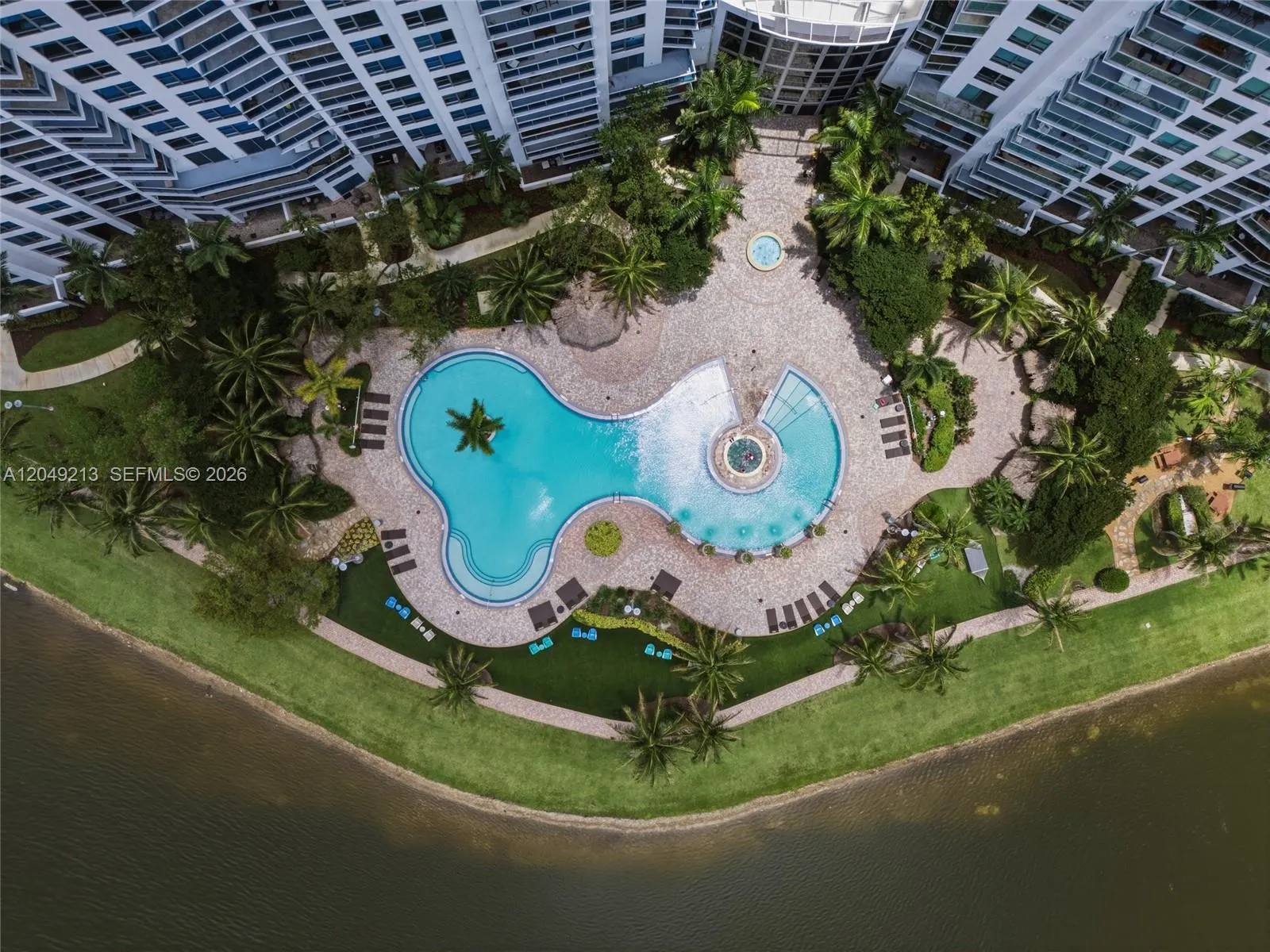 Foto de propiedad en 2681 N Flamingo Road 2205S, Sunrise, FL 33323 Sunrise con MLS# 