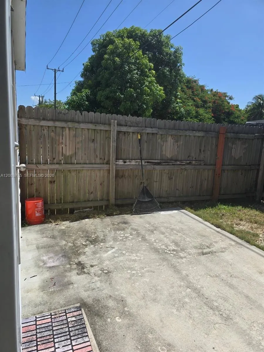 En Renta 26980 SW 143rd Place 2, Homestead, FL 33032, Homestead, FL 33032