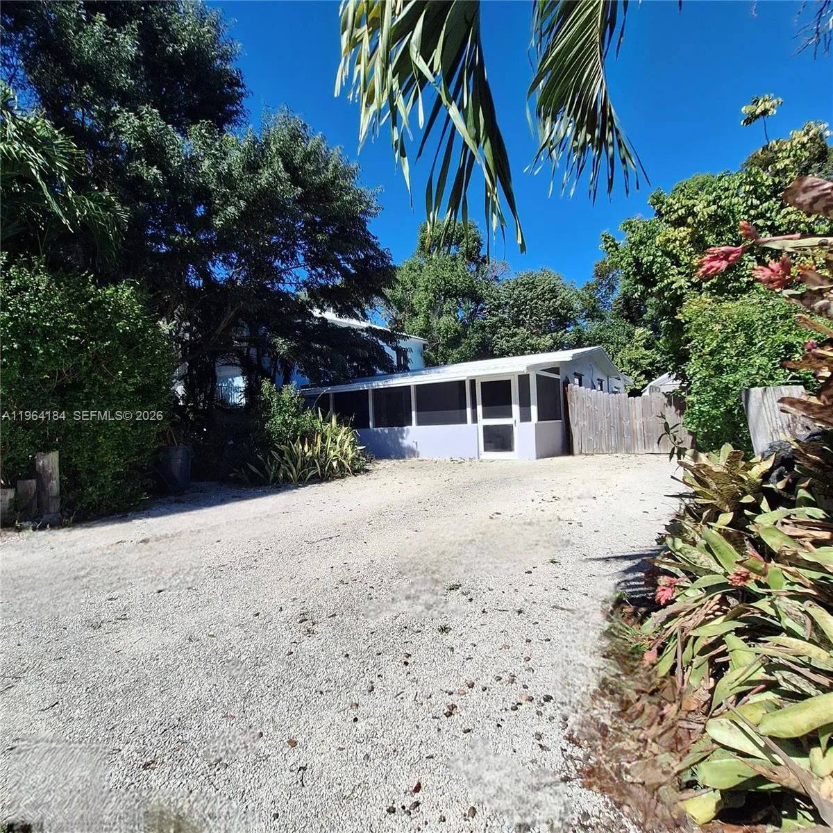 Vendido 27 Pompano Avenue, Key Largo, FL 33037, Key Largo, FL 33037