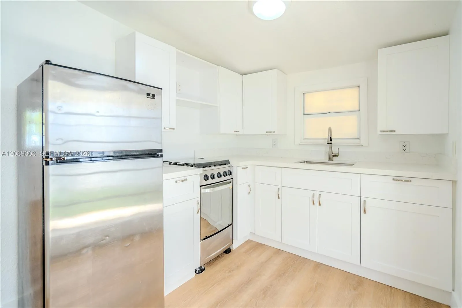 En Renta 27 SW 55th Ave Road R, Miami, FL 33134, Miami, FL 33134