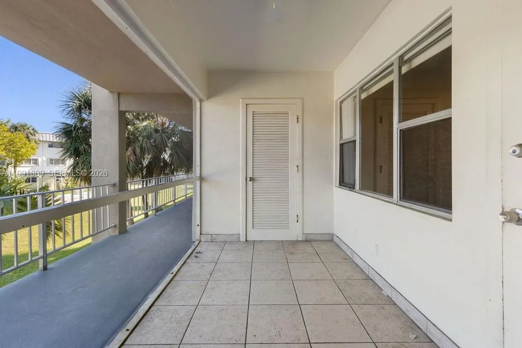 Vendido 270 Layne Boulevard 207, Hallandale Beach, FL 33009, Hallandale Beach, FL 33009