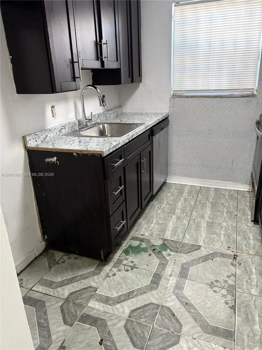 En Renta 270 NE 142nd Street 14A, Miami, FL 33161, Miami, FL 33161