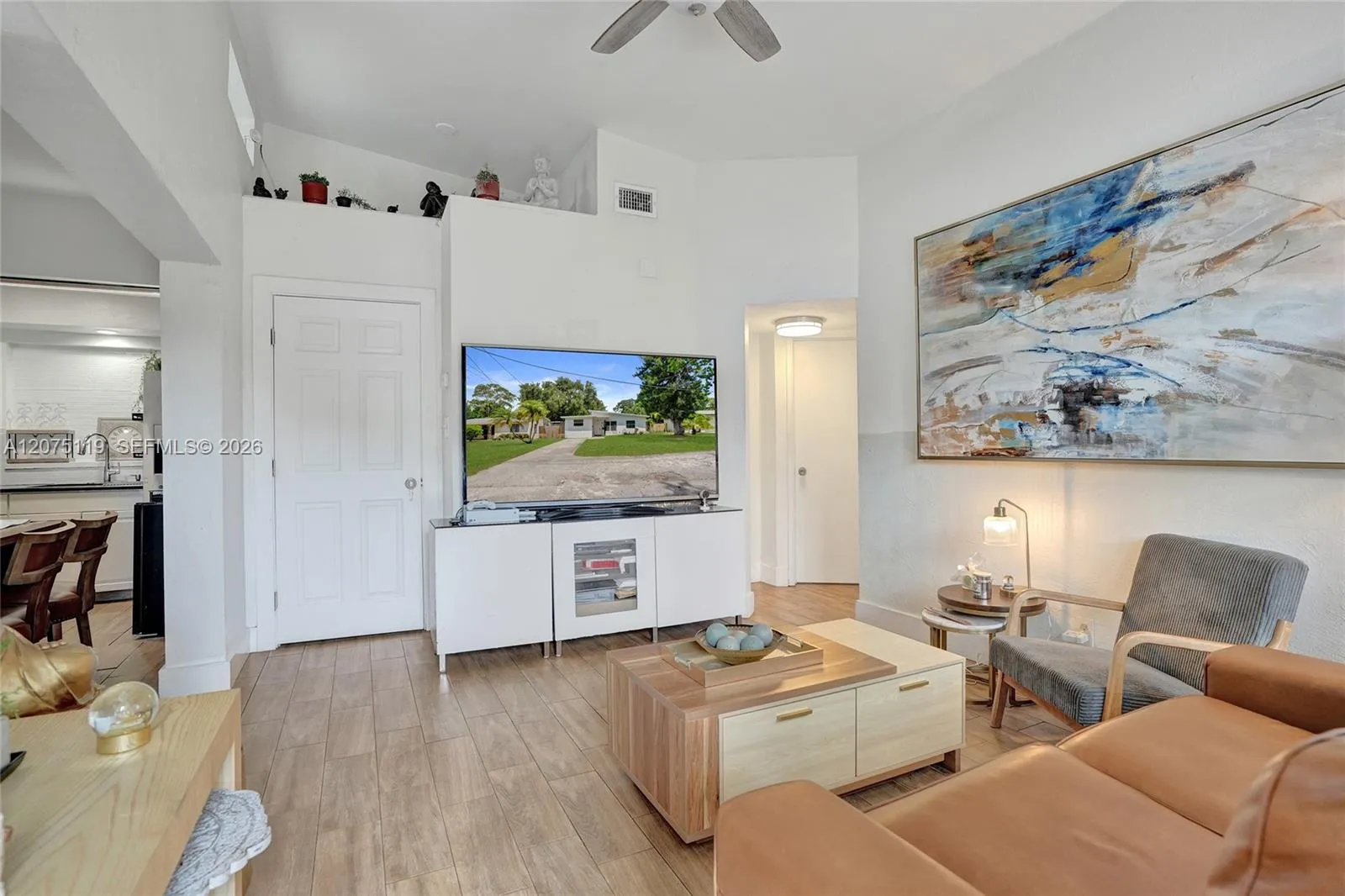 Foto de propiedad en 2701 Garfield Street, Hollywood, FL 33020 Hollywood con MLS# 