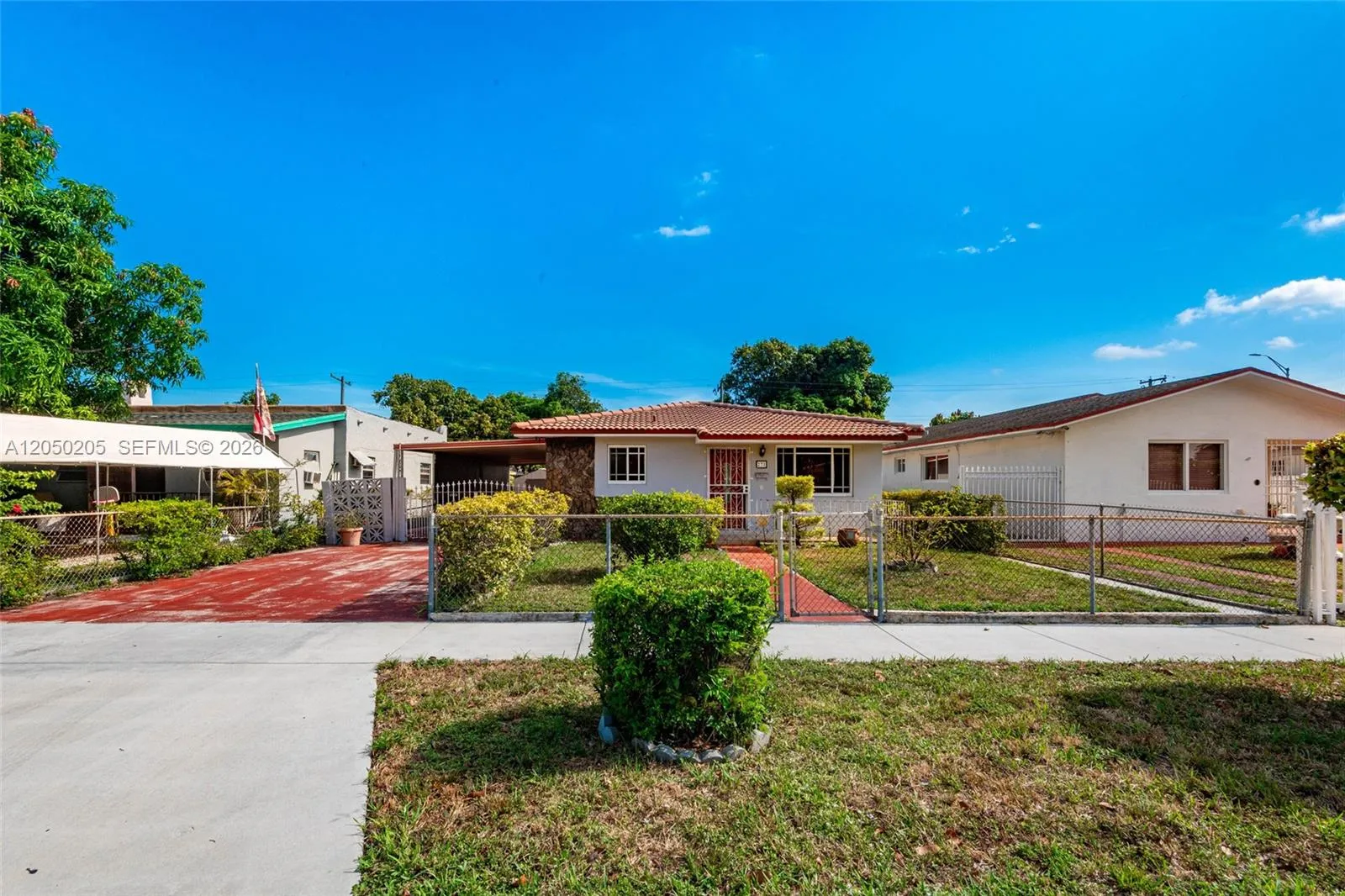 Vendido 271 E 17th Street, Hialeah, FL 33010, Hialeah, FL 33010